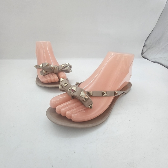 Valentino Garavani Rockstud PVC Thong Sandal Women’s Poudre Size 36 US 5-5.5 - Picture 9 of 14